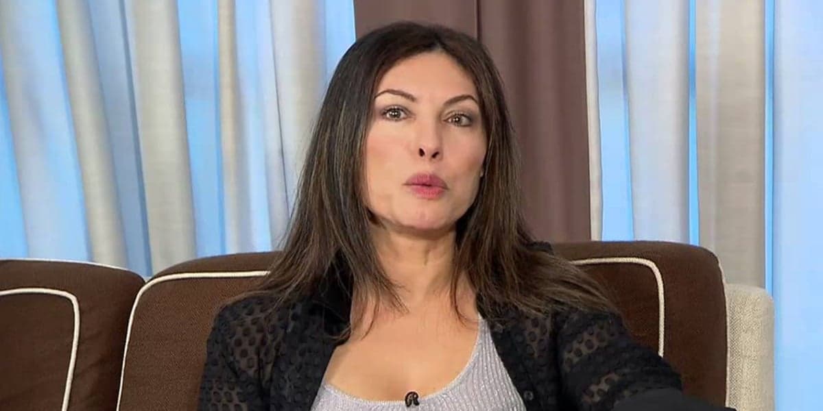 Márcia Goldschmidt Márcia Goldschmidt