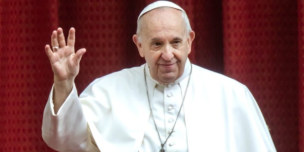 Urgente: Papa Francisco é internado às pressas e passa por cirurgia no intestino