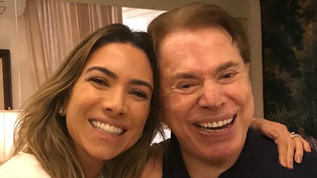 Silvio Santos, fora do país, volta a baixar ordem no SBT e Vem Pra Cá tem ameaça de sair do ar