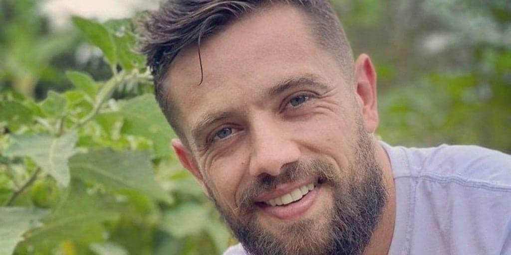 Rafael Cardoso vive com um aparelho em seu coração