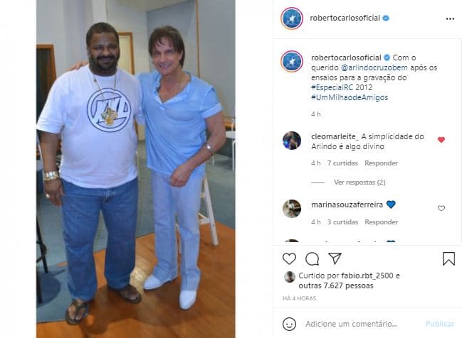 Roberto Carlos surgiu ao lado de Arlindo Cruz nas redes sociais (Foto: Reprodução/Instagram)