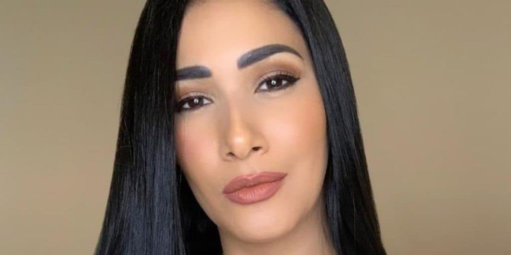 A cantora deu o que falar após surgir sensualizando