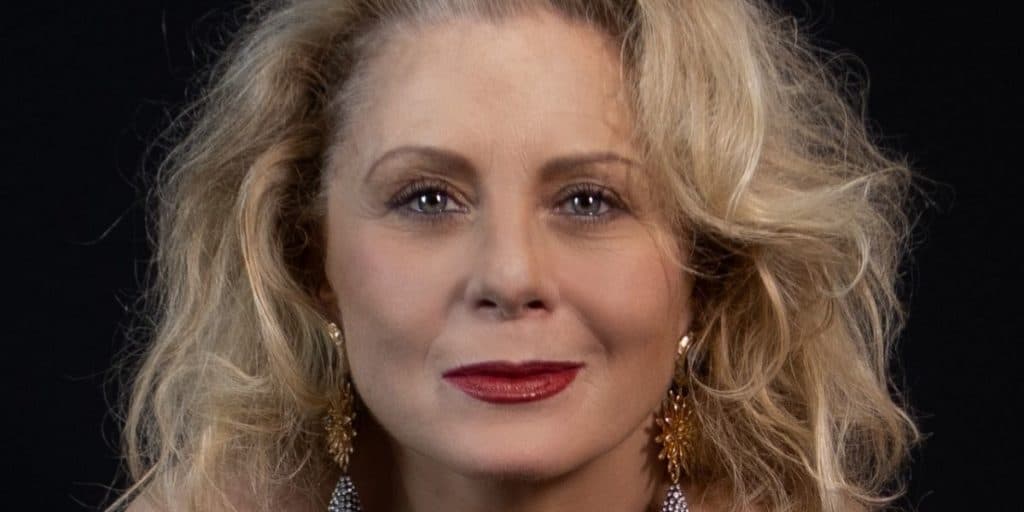 "Estava infeliz", Vera Fischer, após se negar a voltar à Globo, surge na Record e expõe: "Pessoas perversas"