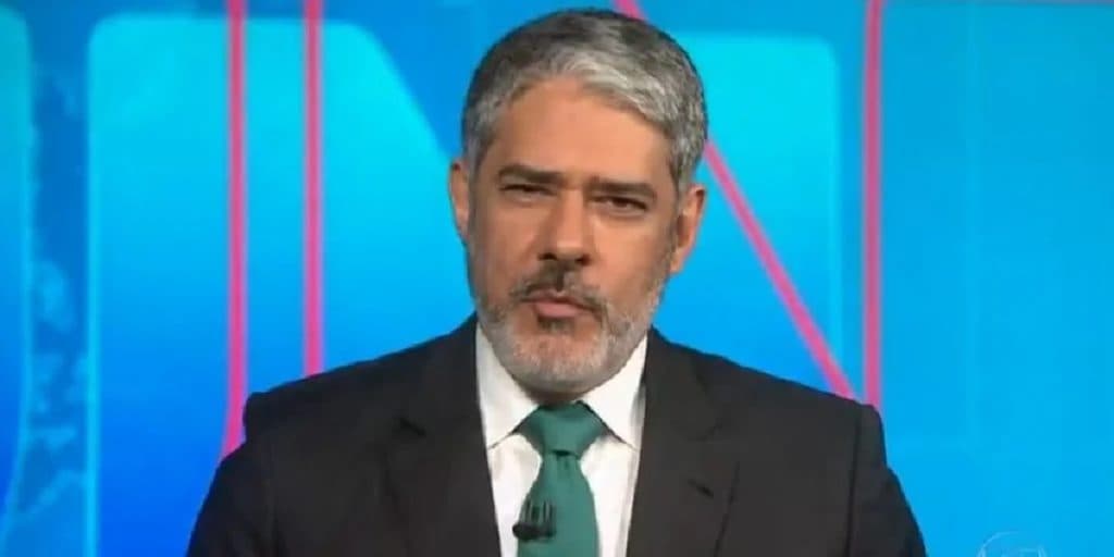 William Bonner é chamado às pressas no JN, abre jornal mais cedo e engole o choro com notícia