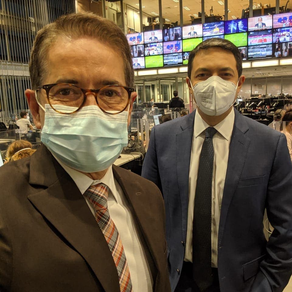 Carlos Tramontina e Alan Severiano nos bastidores do "SP2" (Foto: Reprodução/Instagram)