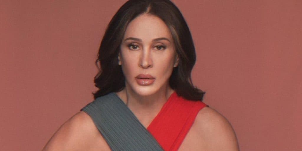 Claudia Raia faz anúncio sobre relacionamento nas redes sociais