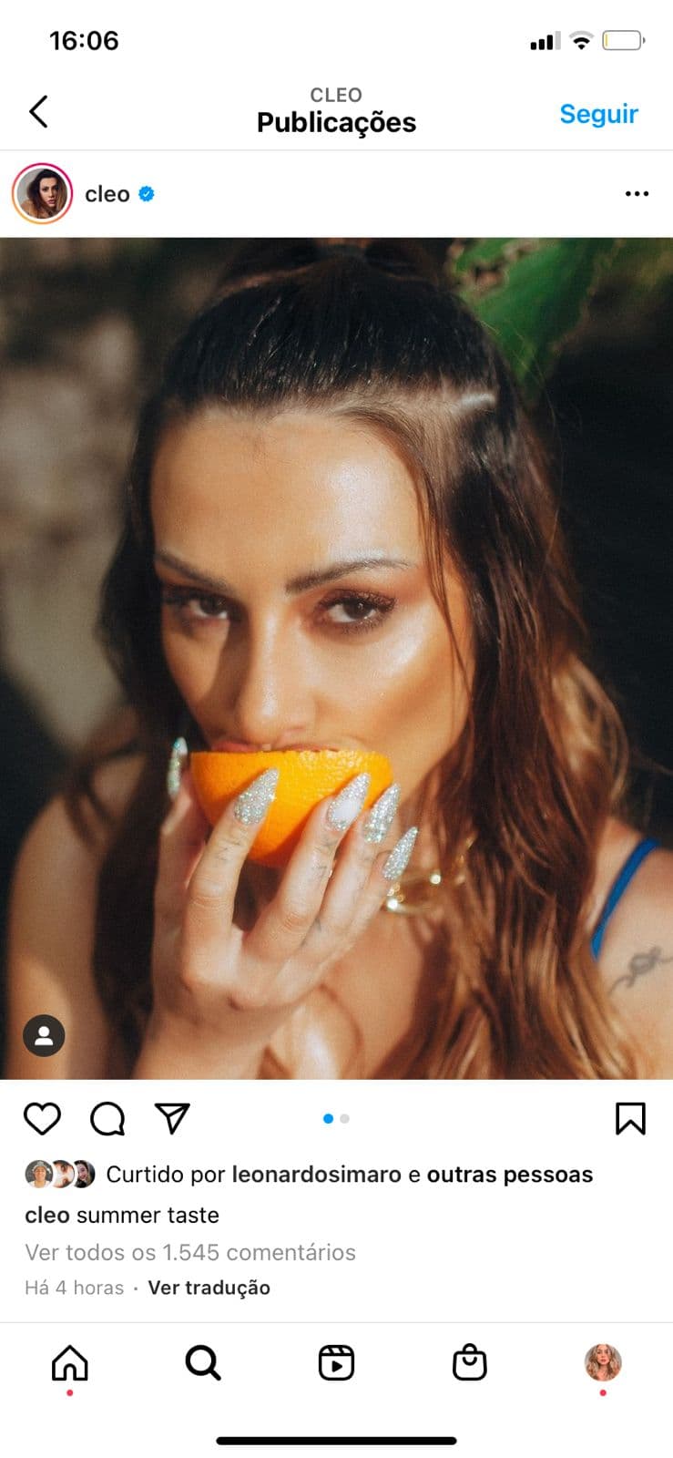 De acordo com Cleo, foto lembra verão (Reprodução)