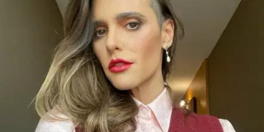 Fernanda Lima passa a perna em Luciano Huck e assume comando de programa na Globo às pressas
