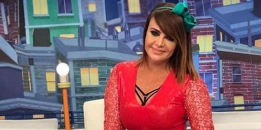 A Fazenda 13: Valentina perde a sanidade, tira a roupa diante às câmeras e mostra genital: "Nossa"