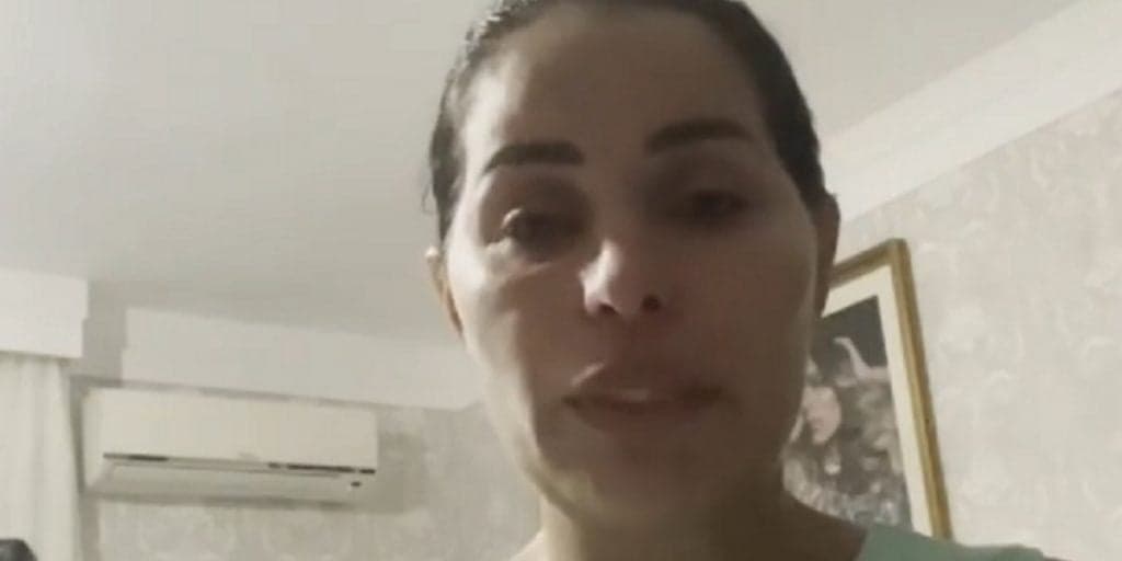 Cantora Walkyria Santos não consegue ir a enterro do filho que cometeu suicídio: "Está péssima"