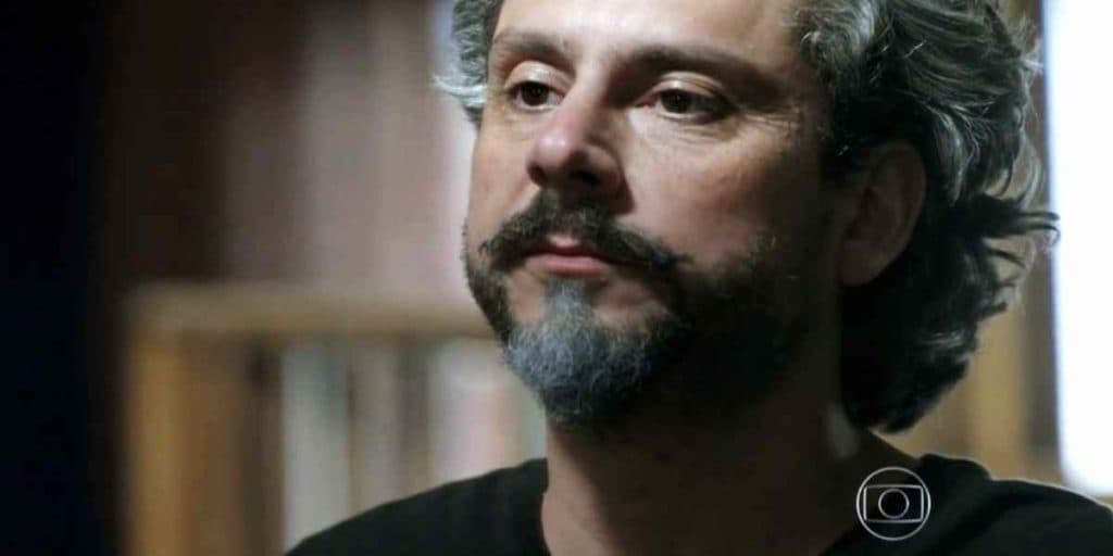 Império - Téo se vinga e dá 'start' em plano maquiavélico de José Alfredo: "Chegou a hora"