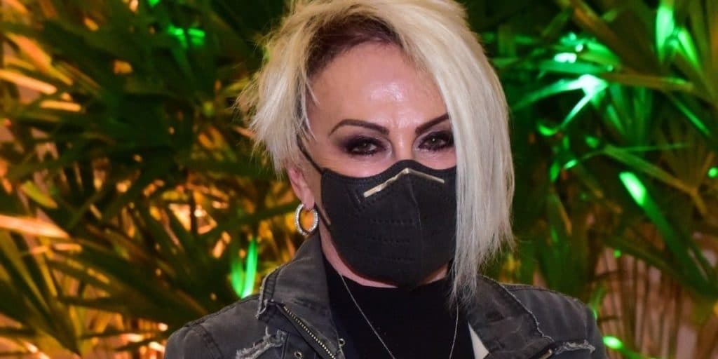 "Amar demais não é doença", detona Ana Maria, após separação, abandono e ver ex a ameaçar com diário