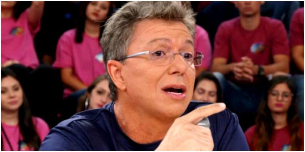 Boninho vai parar na Justiça após maltratar e escorraçar funcionários na Globo: "Tratamentos humilhantes"