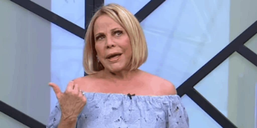 Claudete Troiano surta na RedeTV! e áudio dela gritando com diretor vaza ao vivo: "P#ta confusão"