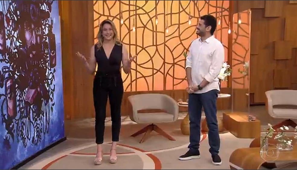 Fernanda Gentil e André Curvello no "Encontro" (Foto: Reprodução/TV Globo)