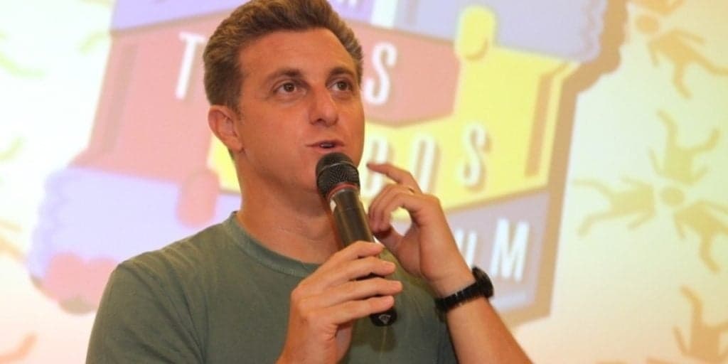Globo toma atitude drástica com Huck, promove caça as bruxas após vídeo vazado e o pior acontece: "Demissão"