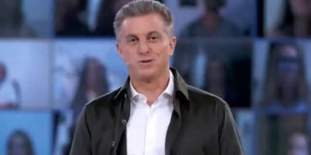 Luciano Huck tem bate-boca com direção da Globo e vai em público dar explicação do porque: "Com todo mundo"