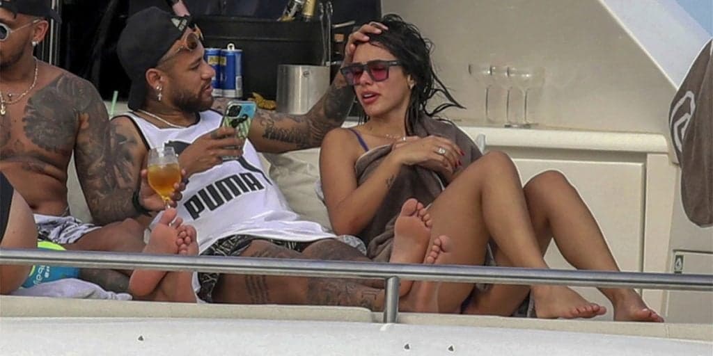 Neymar tem affair negado por influencer que tira o corpo fora: "Nunca teria relacionamento aberto"