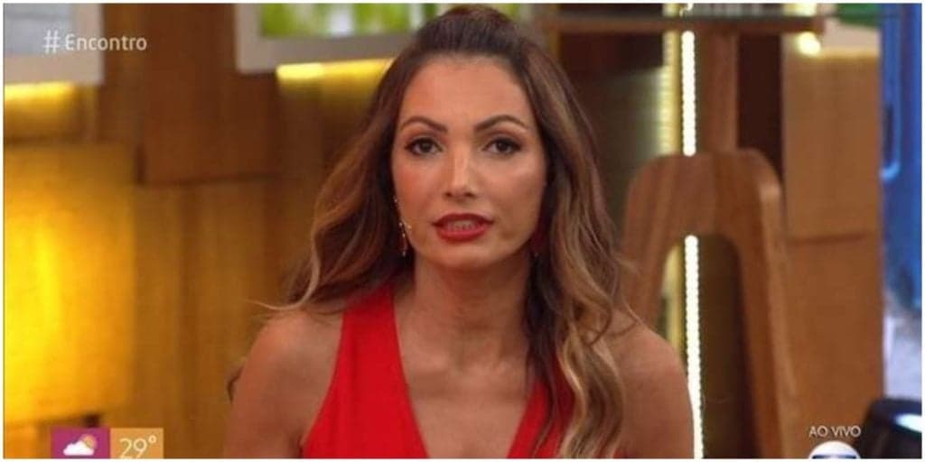 "Ao lado", Patrícia Poeta surge agarradinha com parceira em momento íntimo em casa e assume: "Amo você"