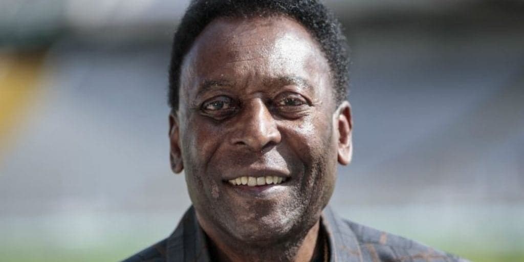 Cobertura duplex de 2,5 milhões de Pelé está à venda em Pernambuco; confira fotos
