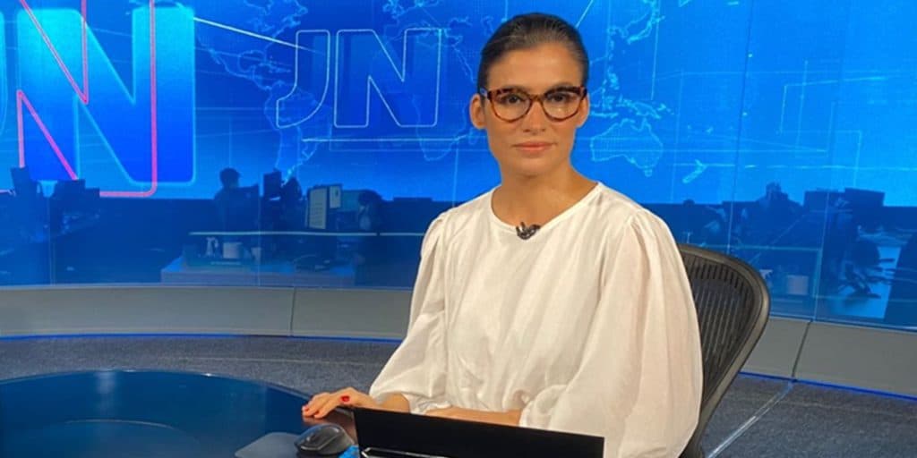 Renata Vasconcellos é chamada em salinha, Globo a arranca de jornal e coloca outra: "Vou sentir saudades"