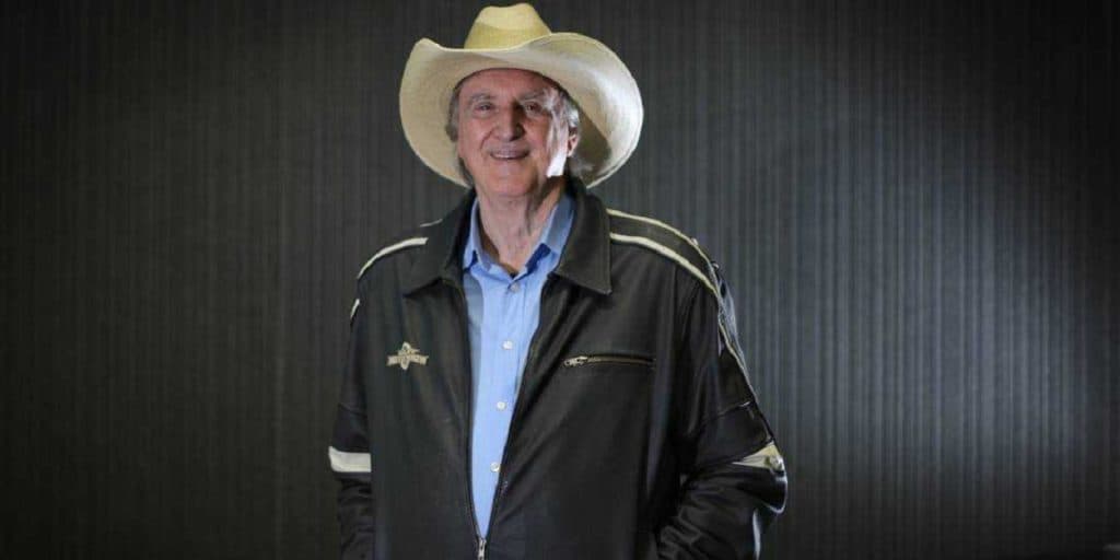 Sérgio Reis não aguenta, é internado e Geraldo Luis dá notícia oficial de dentro de leito hospitalar: "Meu amigo"