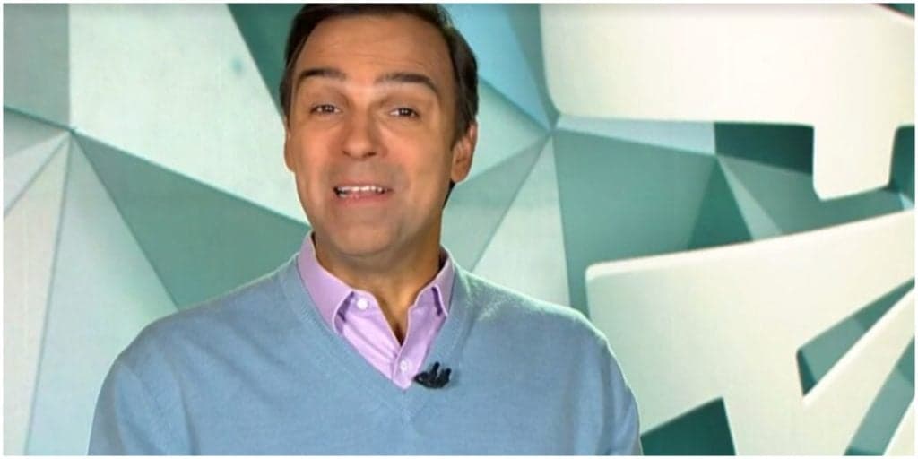 Tadeu Schmidt é chamado às pressas pela Globo em pleno sábado, dá notícia urgente e anuncia: "Alceu Valença"