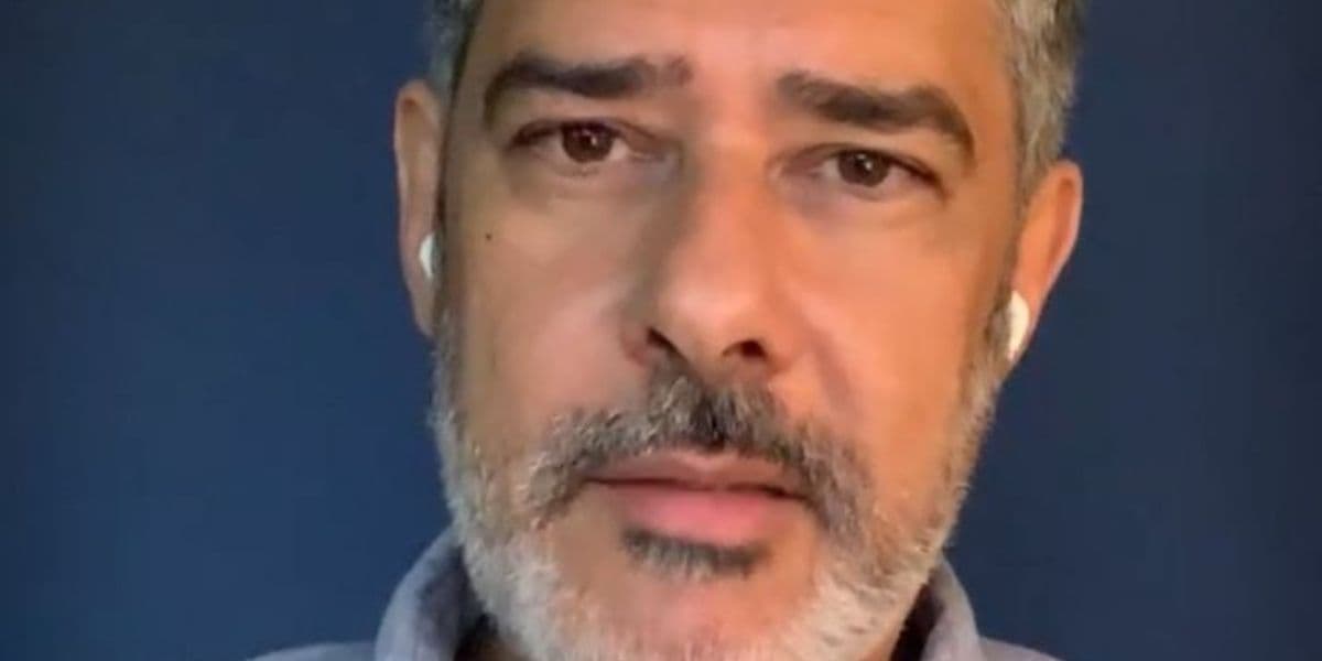 "Difícil", Renata Vasconcellos não controla a emoção, quebra protocolo no JN e confirma: "Nós fazemos isso"
