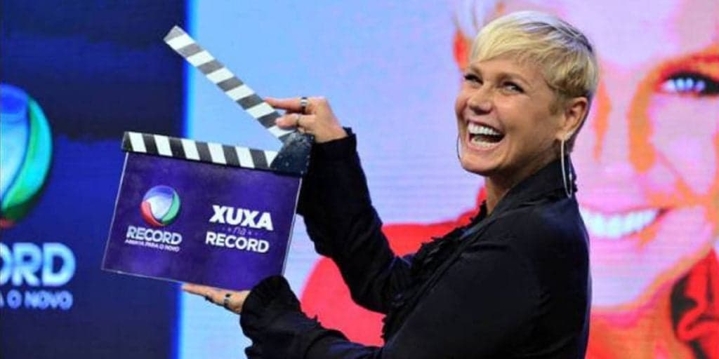 Record passa a perna em Globo e confirma a volta de Xuxa em programa de auditório: "Muita gratidão"