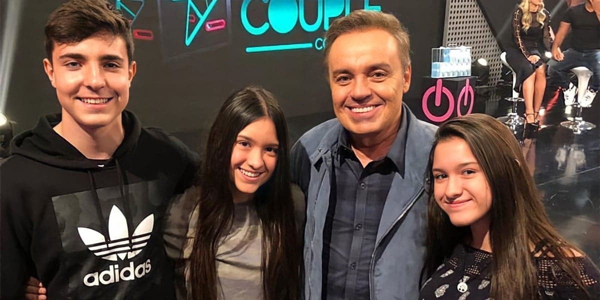 http://tvfoco.uai.com.br/wp-content/uploads/2015/05/Daniela-Mercury.jpg http://tvfoco.uai.com.br/wp-content/uploads/2015/05/Daniela-Mercury.jpg