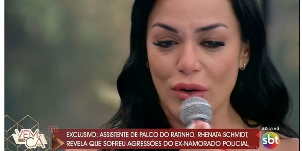 Assistente de Ratinho contou que foi perseguida pelo ex-namorado abusivo