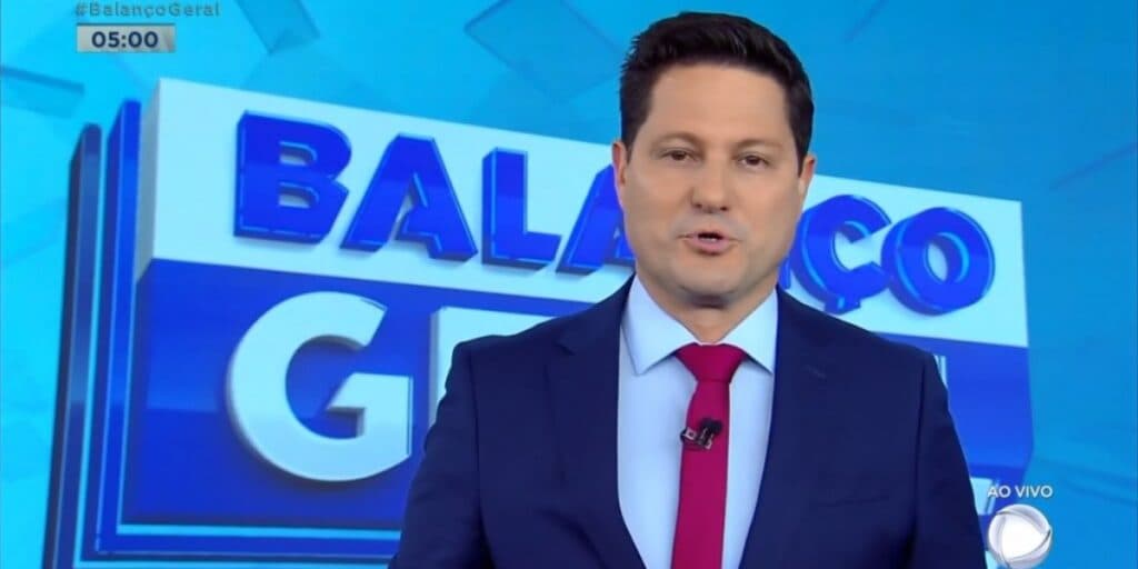 Ex-jornalista de Ratinho fracassa em estreia na Record, derruba audiência e gera desespero no canal