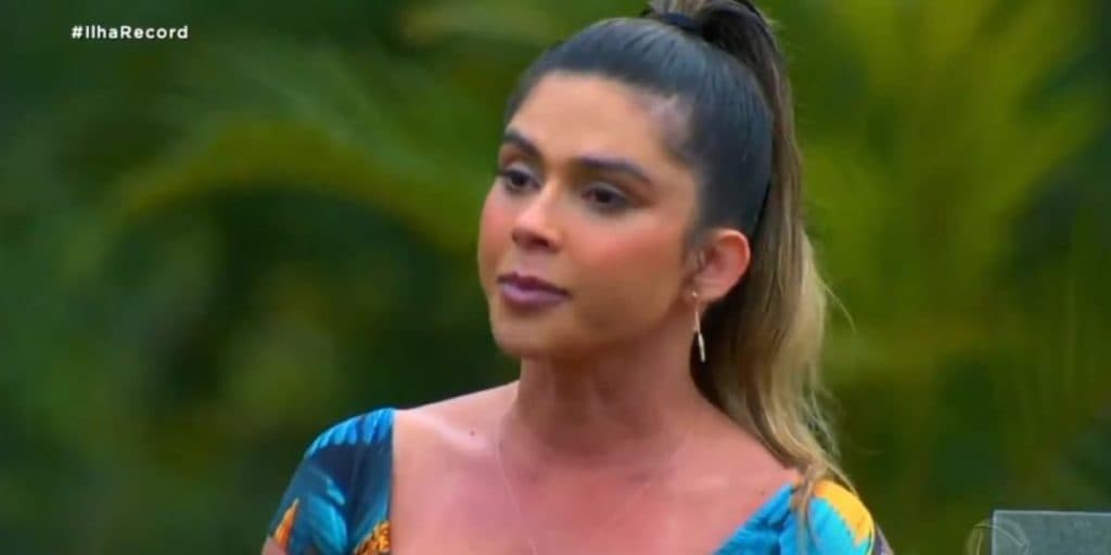 Ilha Record tem noite quente marcada por brigas, desconfiança e rivalidade; Nadja atacou Mirella