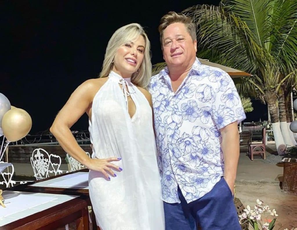 Poliana quebrou o silêncio sobre as viagens que o marido faz