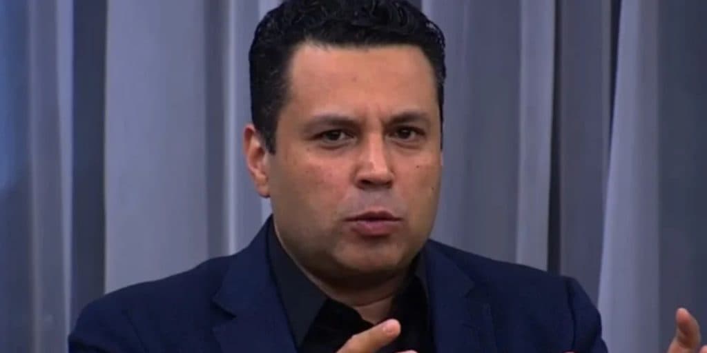 Genro de Edir Macedo detona tudo e expõe verdade sobre a Record: "Não é uma emissora evangélica"