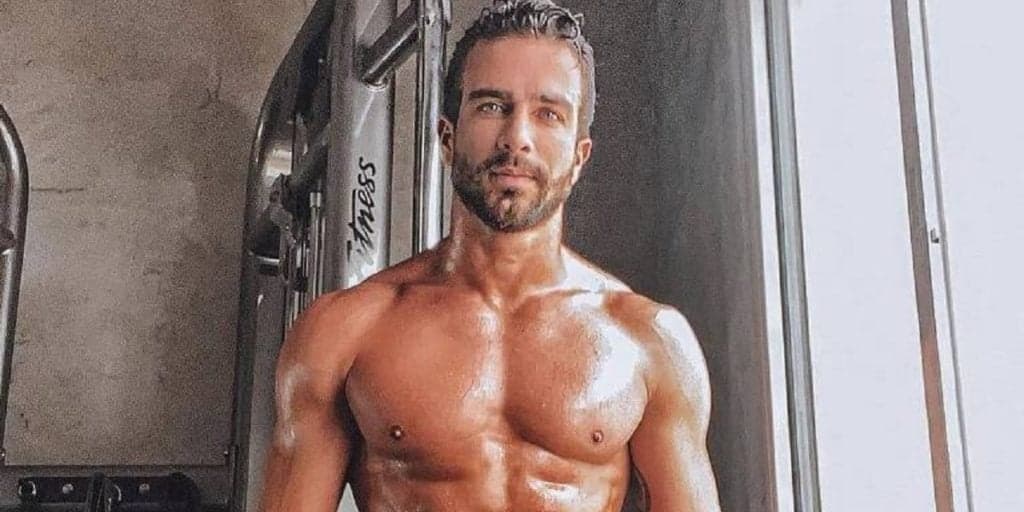 Vaza foto de Erasmo Viana, peão de A Fazenda 13, completamente nu: "O Brabo"