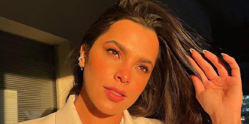 Após ser anunciada em A Fazenda 13, Emilly Araujo não esconde e comemora a nova fase: "Me orgulho"