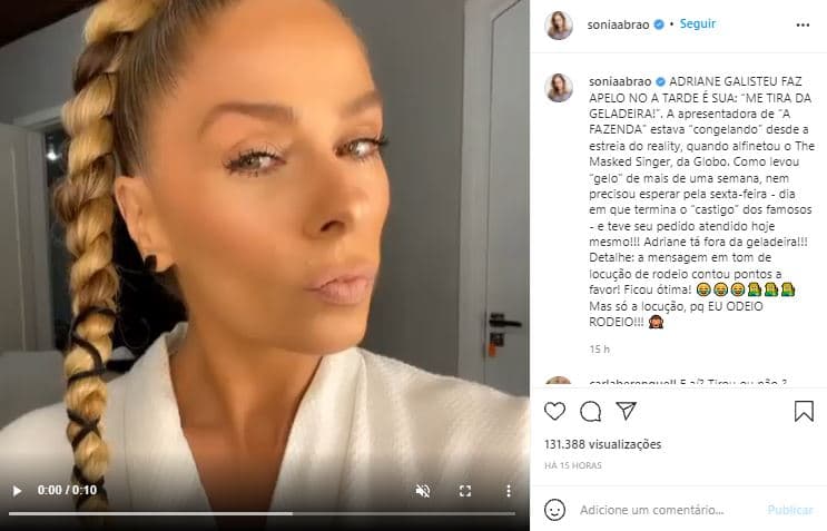 Sonia Abrão tirou Adriane Galisteu da geladeira do programa "A Tarde é Sua" (Foto: Reprodução/Instagram)