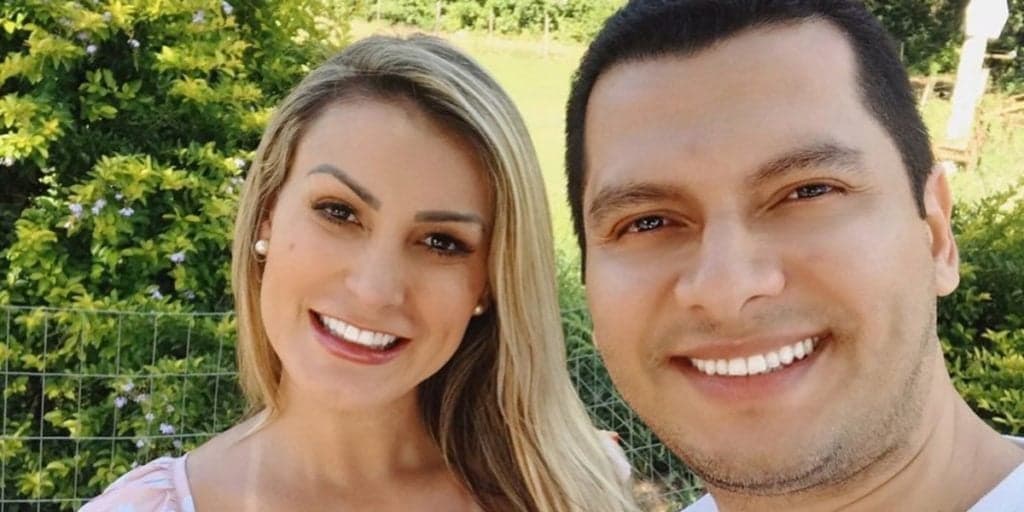 Andressa Urach, após anunciar volta a prostituição, explode e confirma reconciliação: "Estamos em paz''