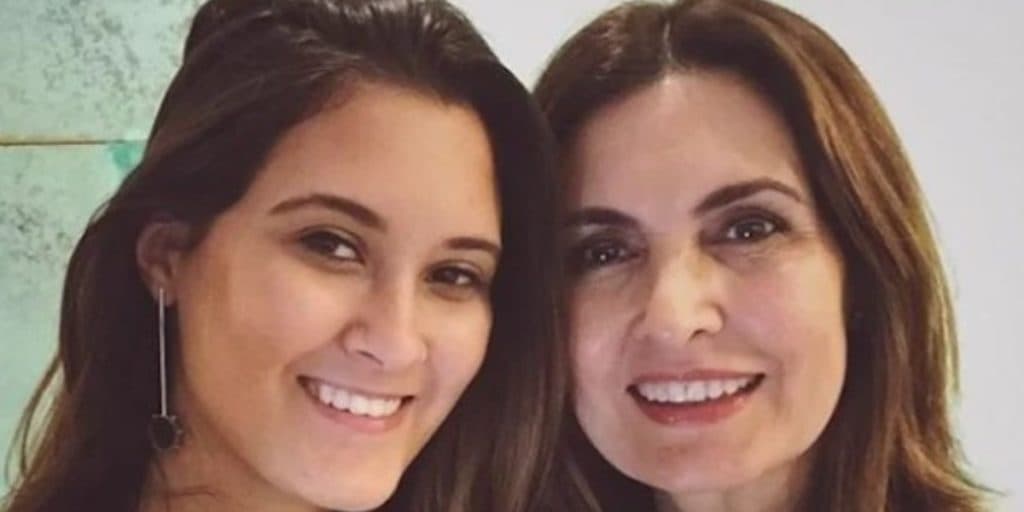 A filha de Fátima Bernardes resolveu roubar à cena