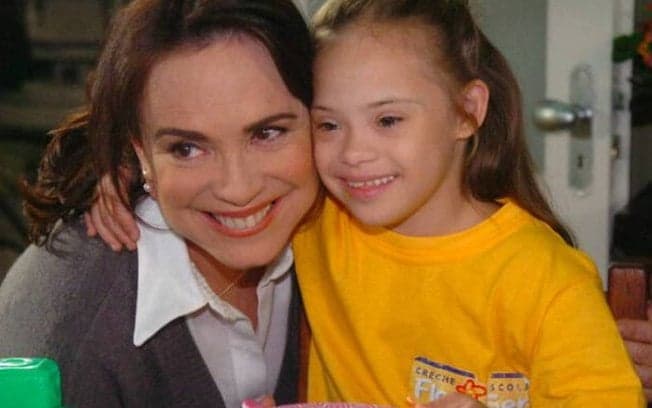 Regina Duarte e Joana Mocarzel em Páginas da Vida