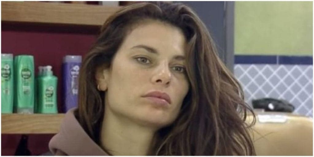 Equipe de Dayane detona a Record e escancara ordem de expulsão da peoa no canal: "Repúdio"