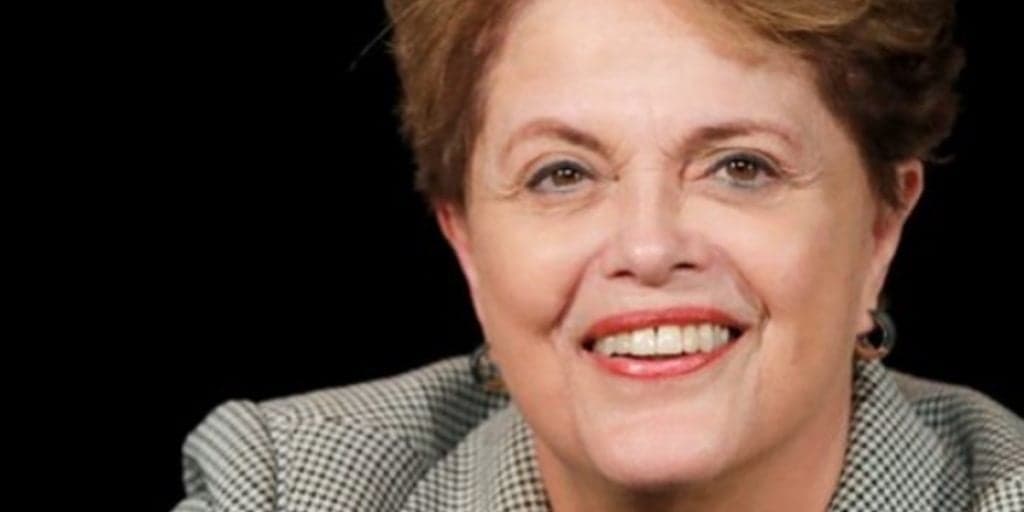 Dilma é hospitalizada, passa por cirurgia delicada e seu estado de saúde é exposto a todos