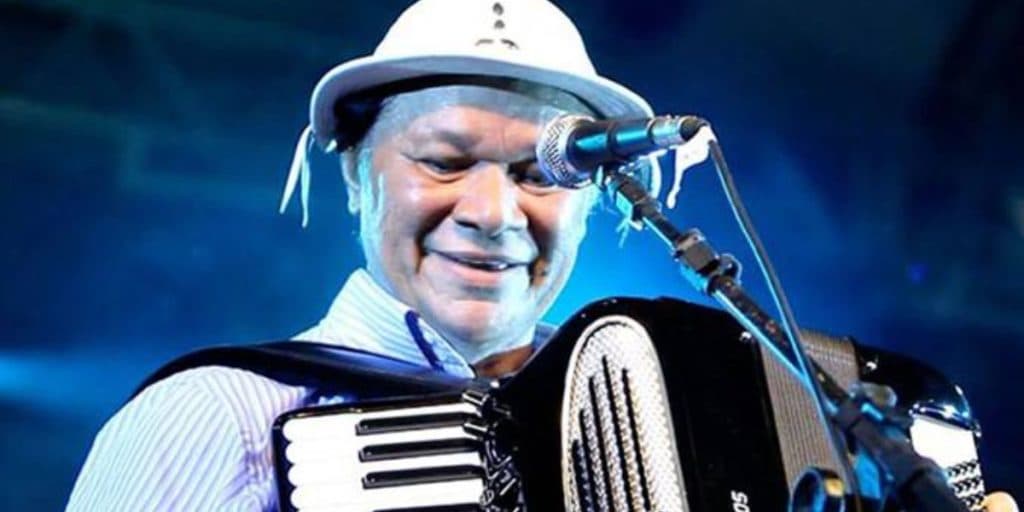 Ex de Dominguinhos briga por herança do cantor e é exposta em escândalo com amante