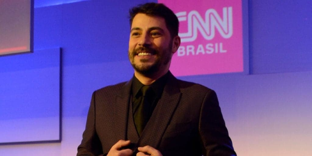 Evaristo Costa expõe a verdade por trás de sua demissão