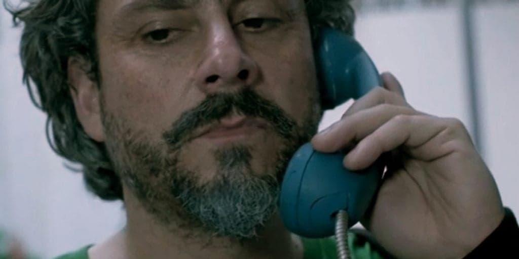 Império: José Alfredo consegue número de seu inimigo misterioso, Fabrício Melgaço, liga e toma choque com quem atende