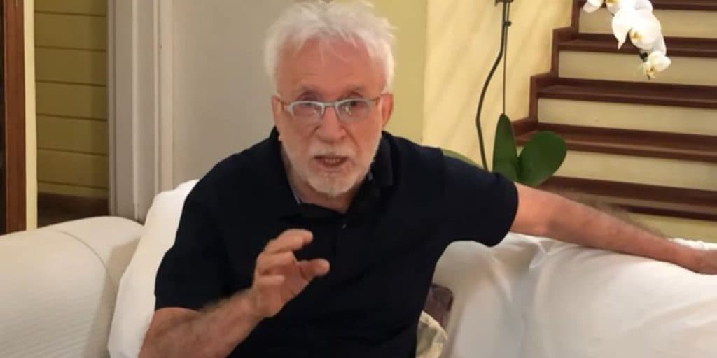 Moacyr Franco deu uma entrevista a Marcello Camargo, filho de Hebe