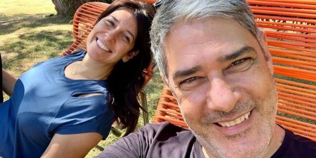 Esposa de William Bonner escandaliza e entrega intimidade sobre relação: “Sexualmente te devore”