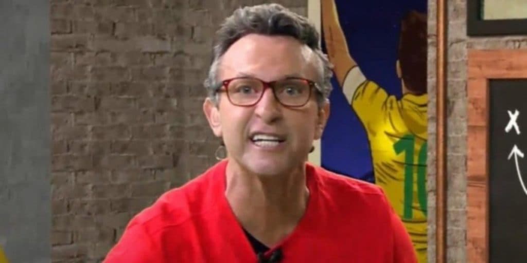 Neto detona ação de famoso