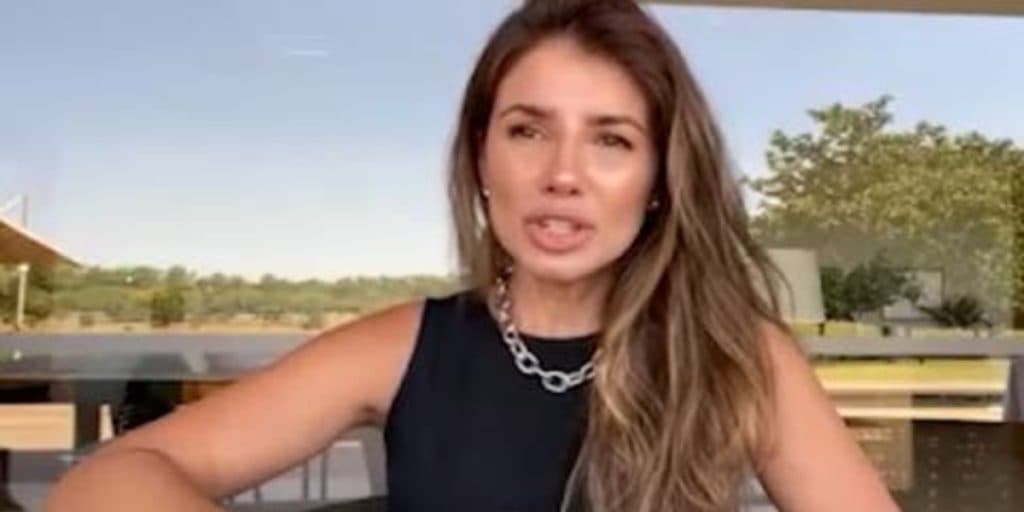 Após quase cometer suicídio, Paula Fernandes expõe responsável por salvar sua vida e faz público chorar